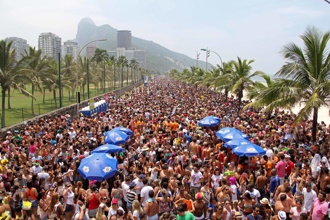 Show no restraint at Rio Carnival, Brazil